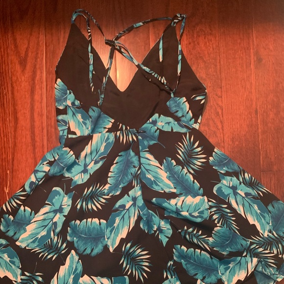 Forever 21 - Picture 2 of 2